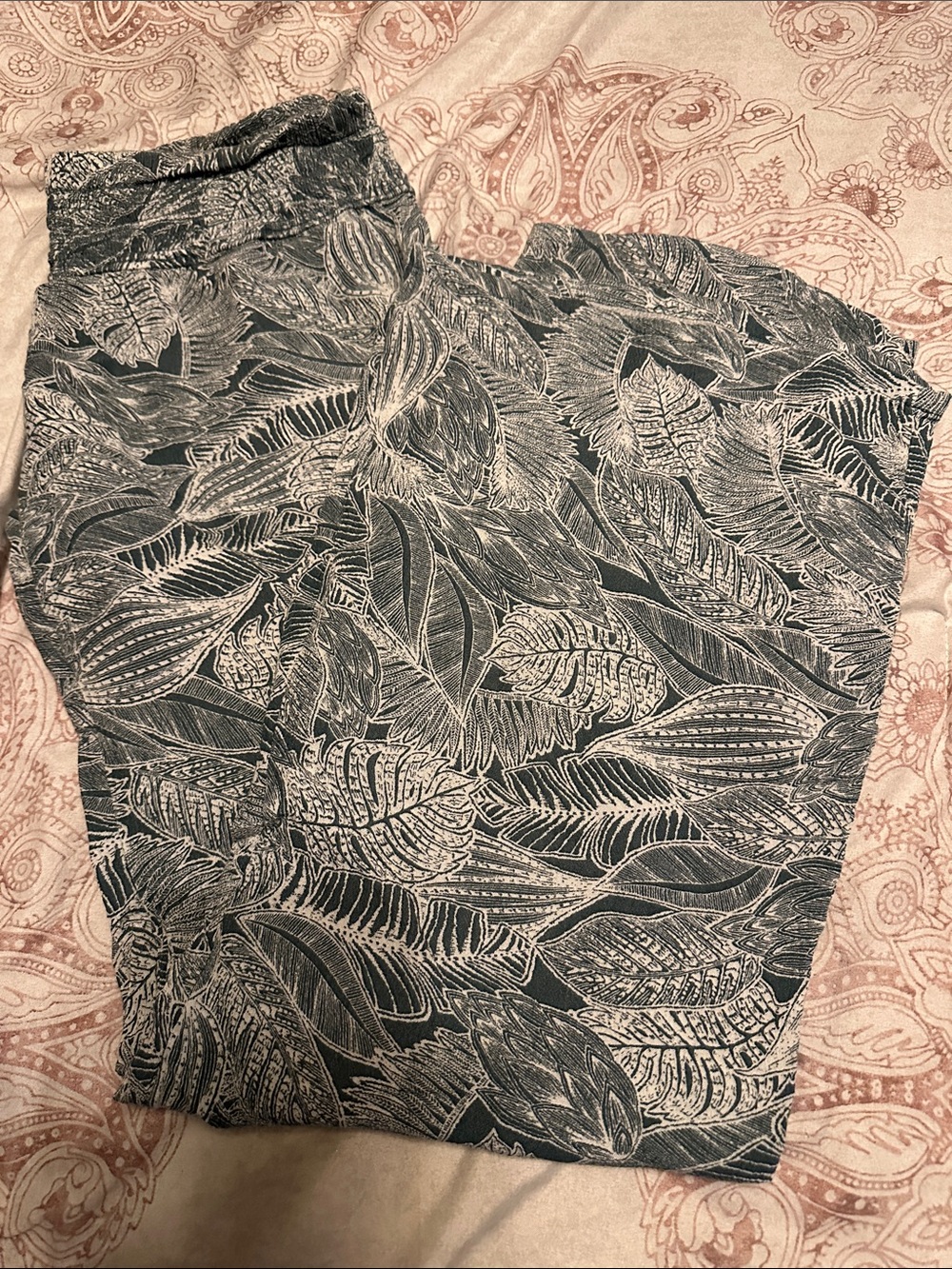 O'Neill Women's Blue and White Leaf Print Trousers